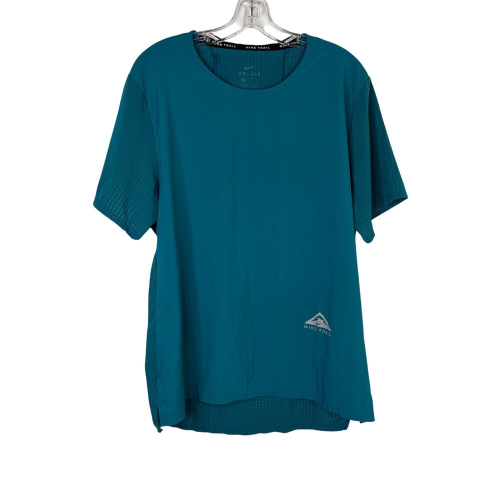 The Nike Dri-FIT Rise 365 Trail Running T-Shirt (Style DN4482), size L, outdoor